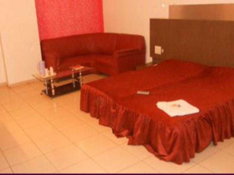 The Gagan Plaza Hotel Kanpur Exterior foto
